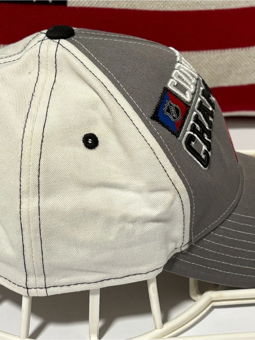 NHL Detroit Red Wings Gray and Red Conference Champions Hat